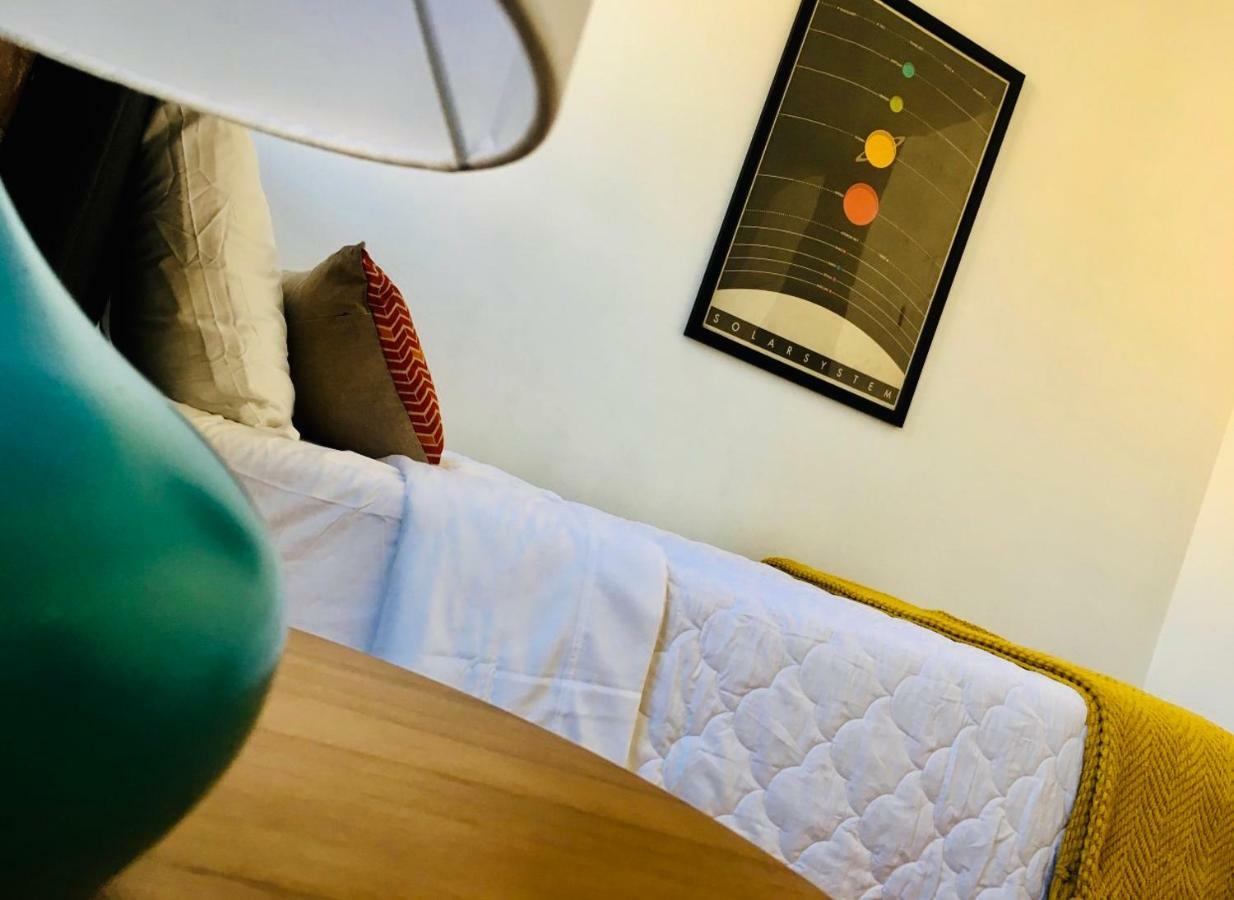 Two Bedroom Harlem Apartment New York Buitenkant foto